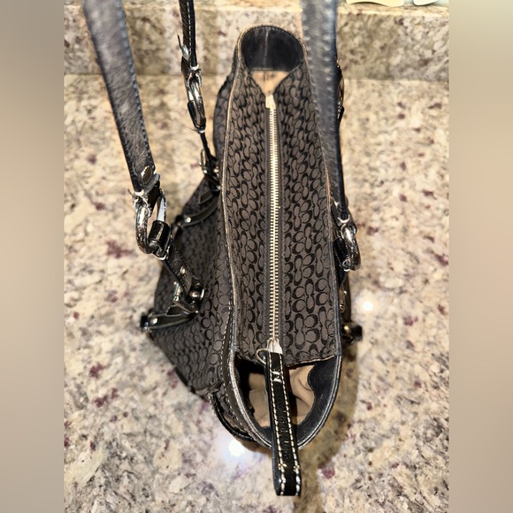 Coach Purse Shoulder Bag - Picture 16 of 16